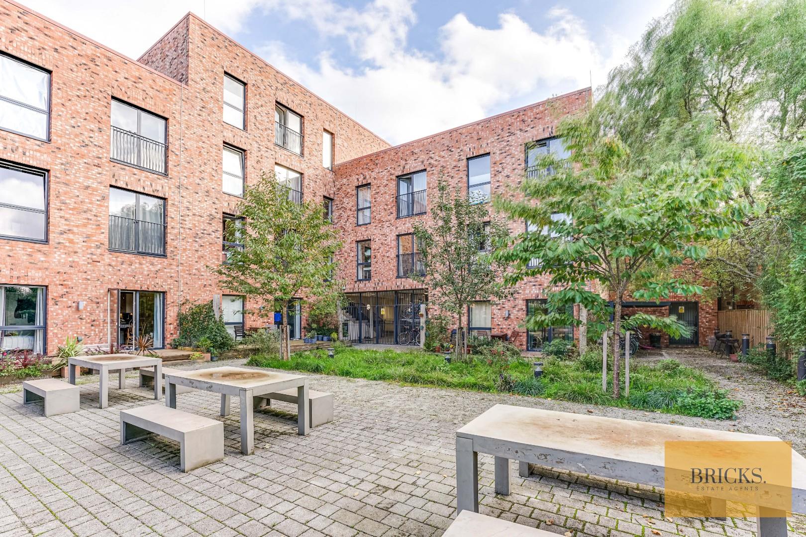 47 Gainsford Road, London Bricks.